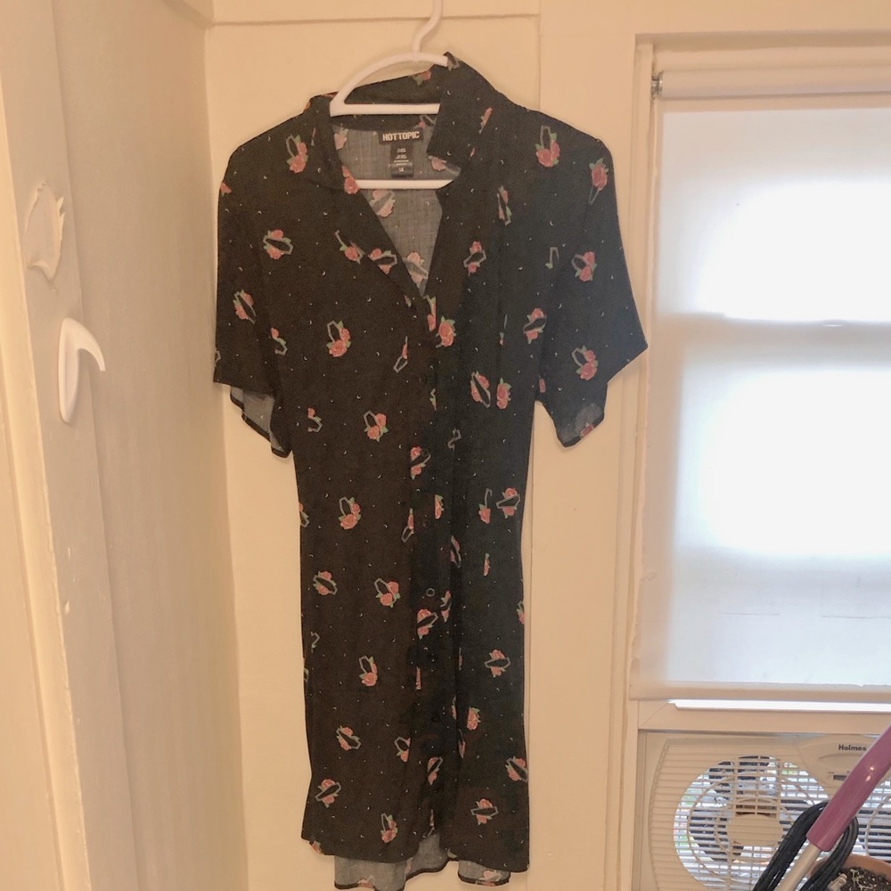 Pink rose and coffin button front dress